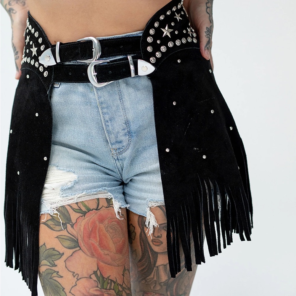 UNDERSTATED LEATHER BLACK PARIS TEXAS CHAPS SKIRT